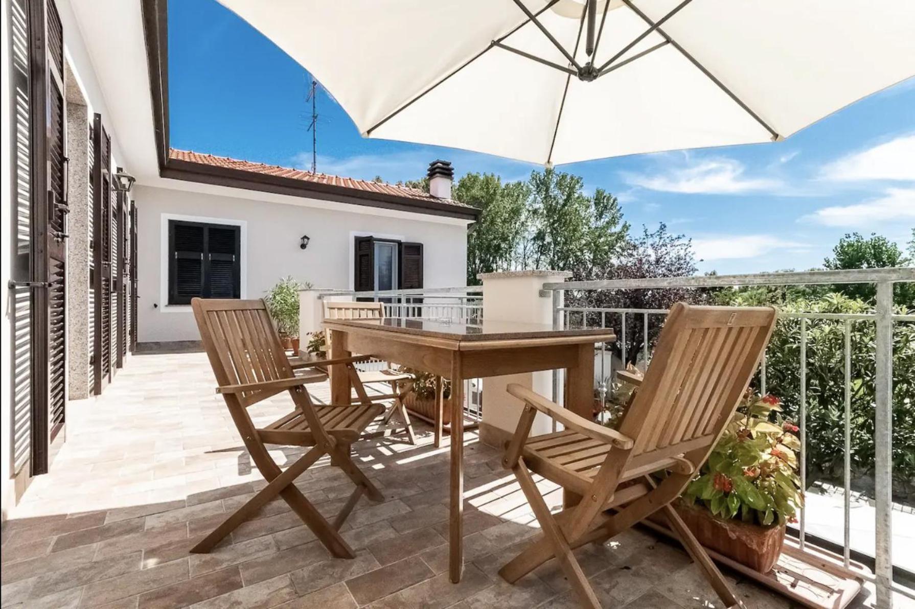 Вилла Oasi Di Pace Sarzana Luni Экстерьер фото